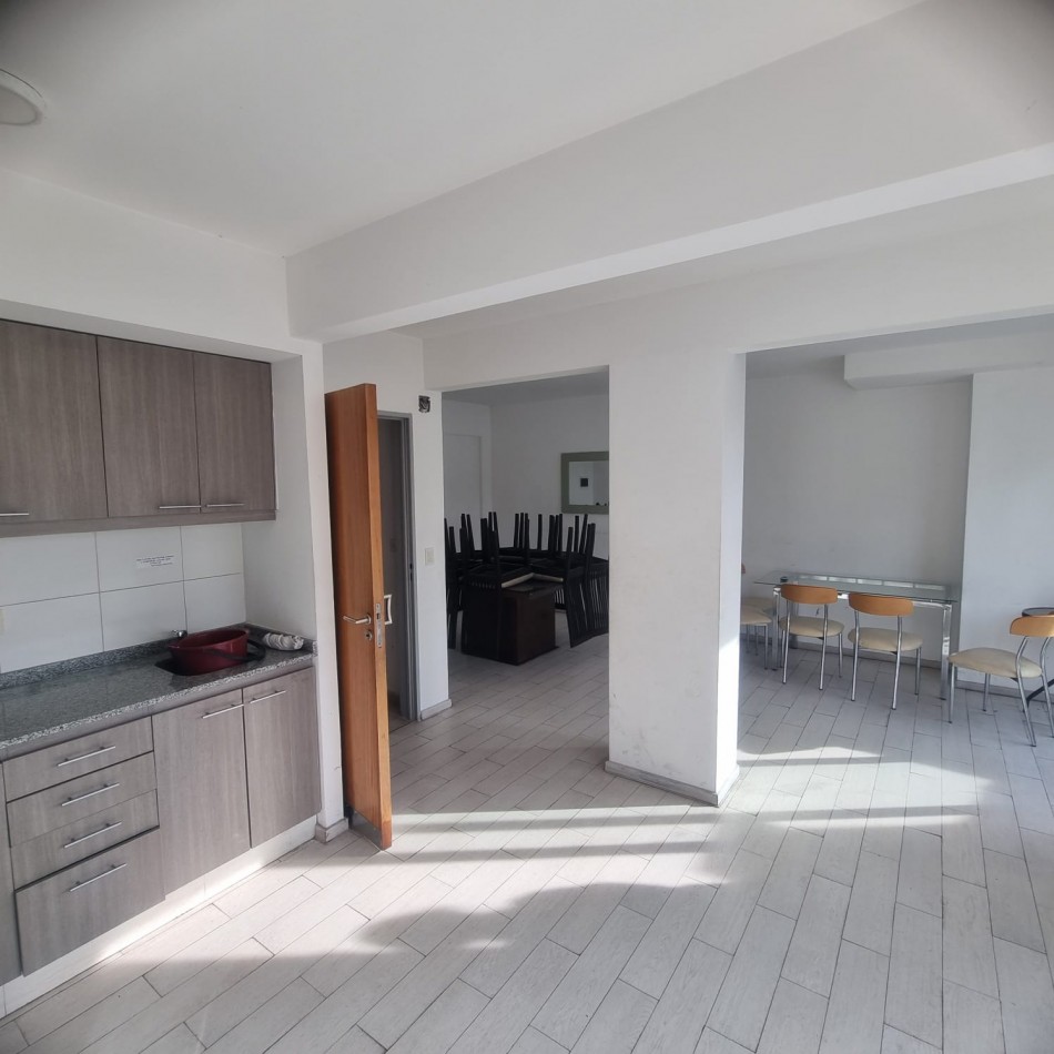 Venta monoambiente a estrenar con balcon en Pedernera al 100, Flores