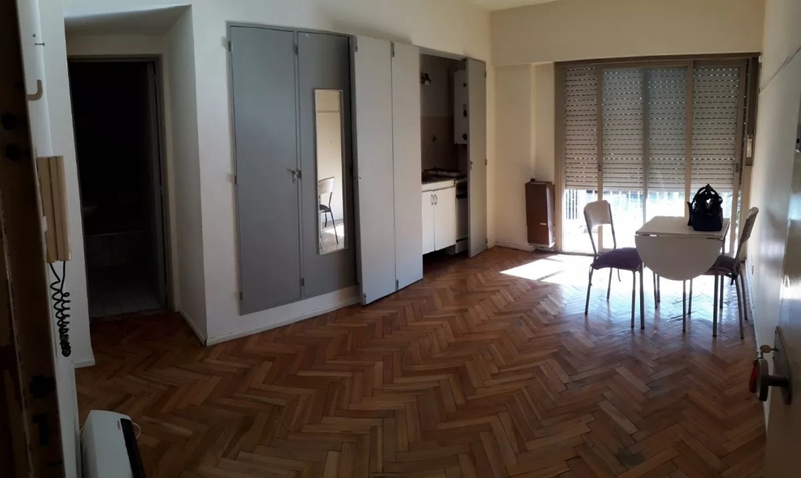 Venta monoambiente con cochera en Avellaneda 1800, Caballito.