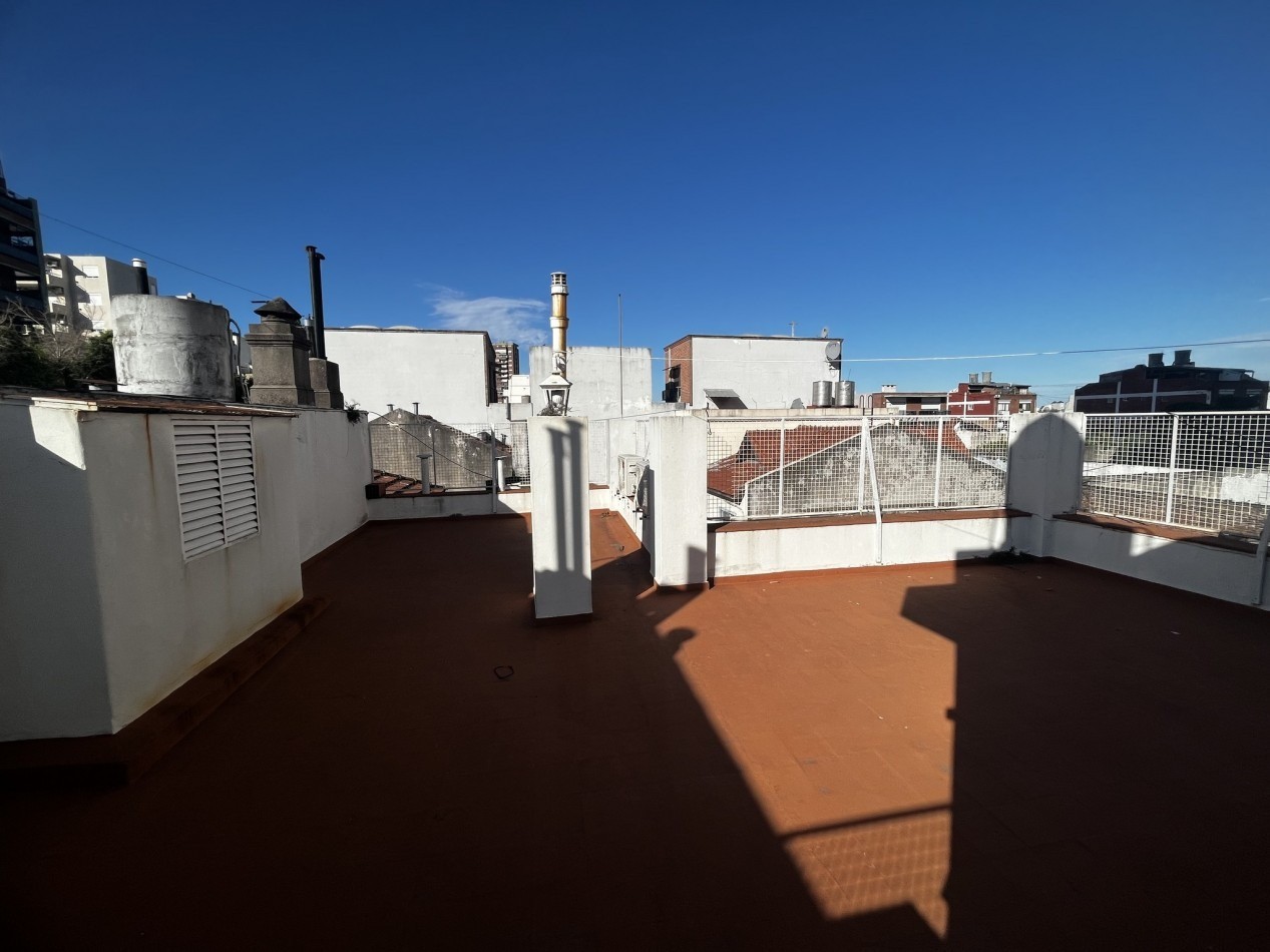 Alquiler PH de 4 amb con terraza en Av. Triunvirato 4300, Villa Urquiza.