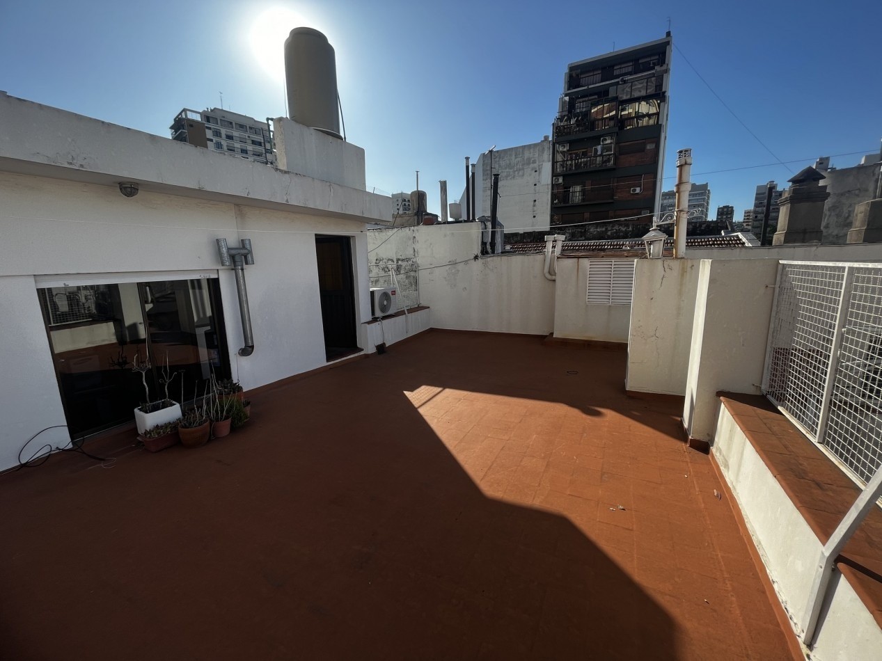 Alquiler PH de 4 amb con terraza en Av. Triunvirato 4300, Villa Urquiza.