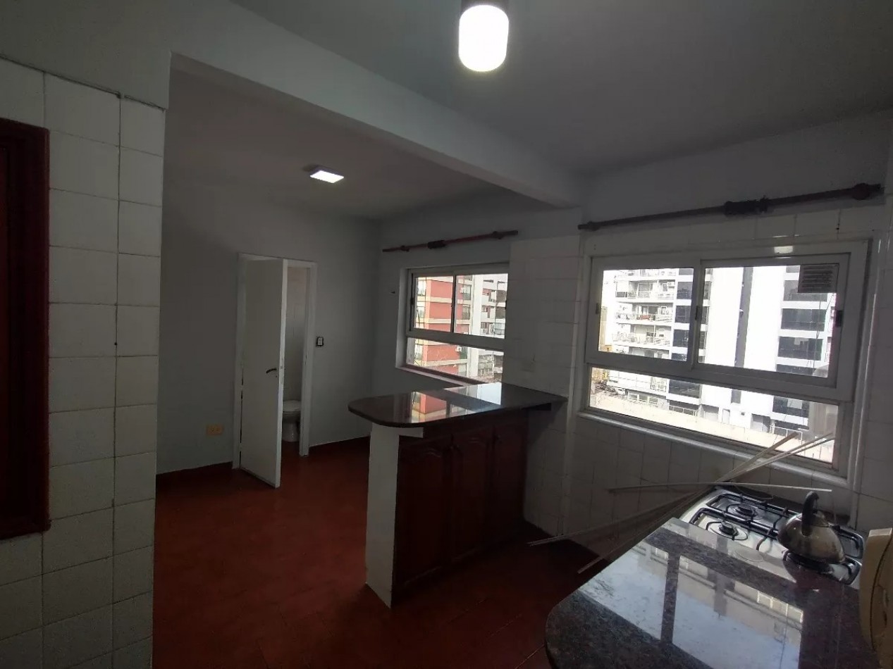 Venta depto 3 amb en Charcas 4200, Palermo.