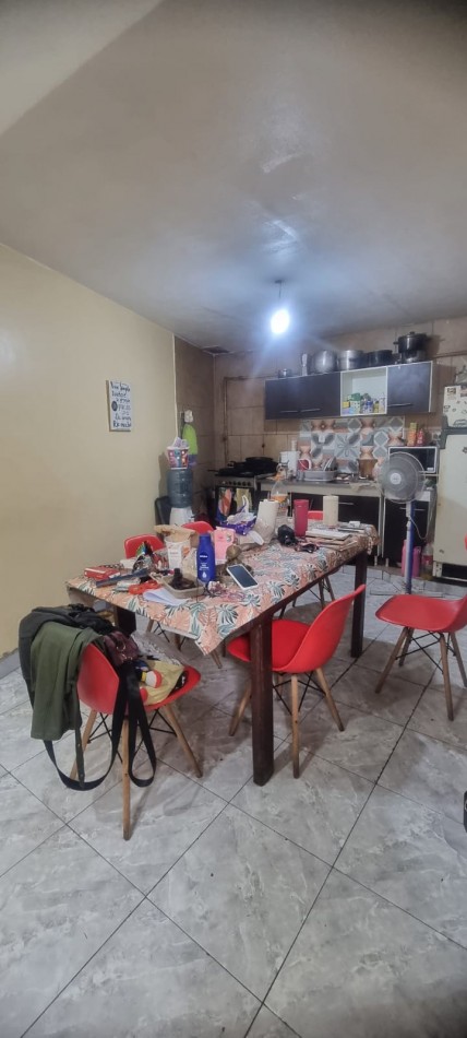 Casa de 5 amb con cochera y local en Chilavert 1500, Nueva Pompeya