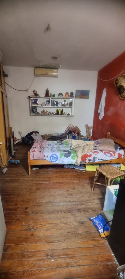 Casa de 5 amb con cochera y local en Chilavert 1500, Nueva Pompeya