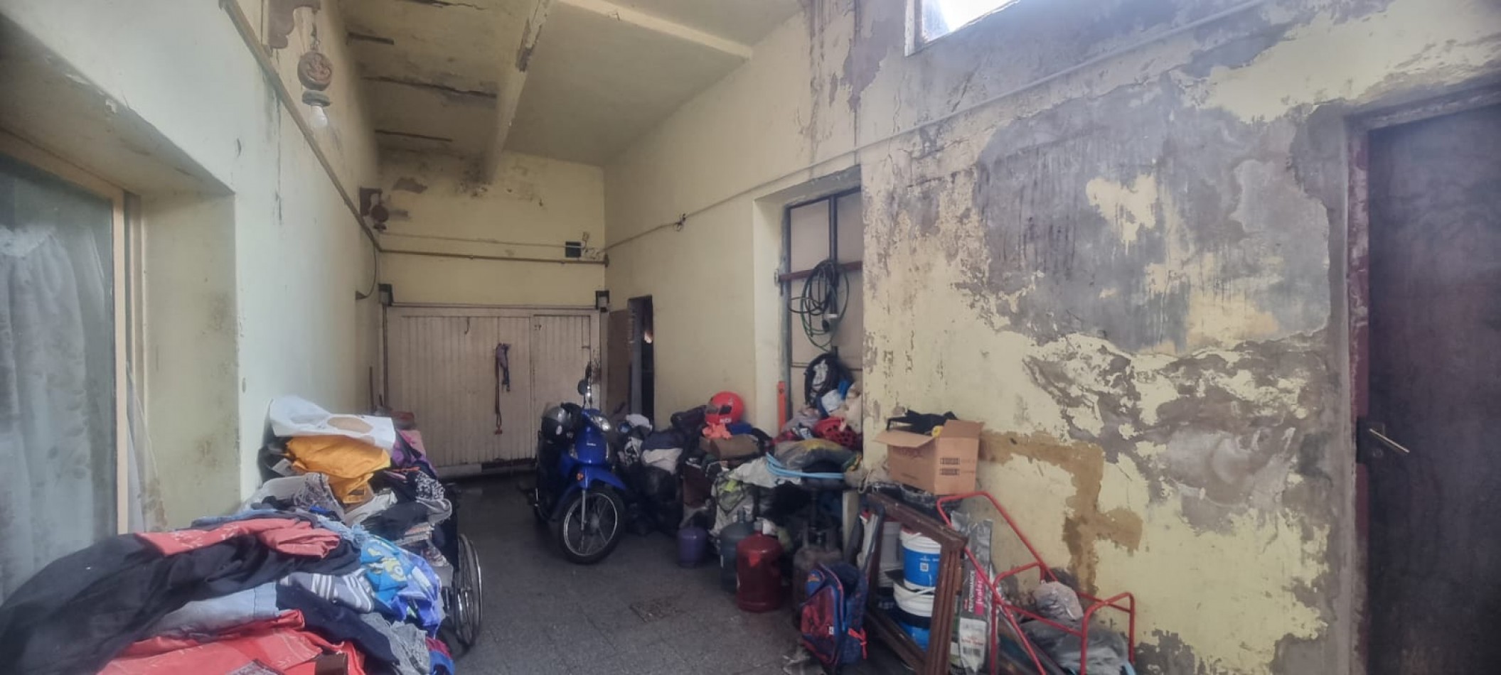 Casa de 5 amb con cochera y local en Chilavert 1500, Nueva Pompeya