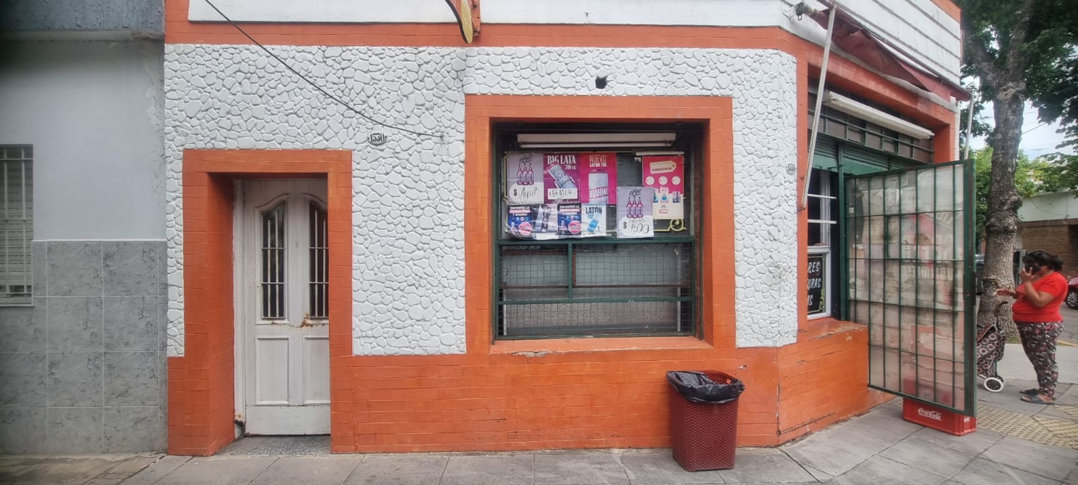 Casa de 5 amb con cochera y local en Chilavert 1500, Nueva Pompeya