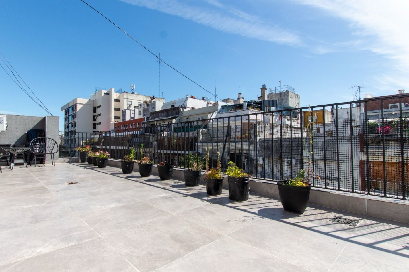 Venta Piso de 4 amb + balcon terraza en Ambrosetti 100, Caballito.