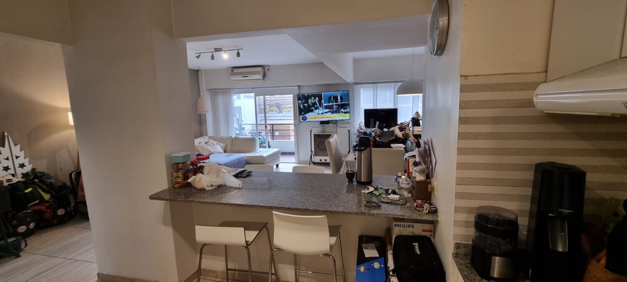 Venta departamento 4 ambientes con balcon en Mendoza 2600, Belgrano