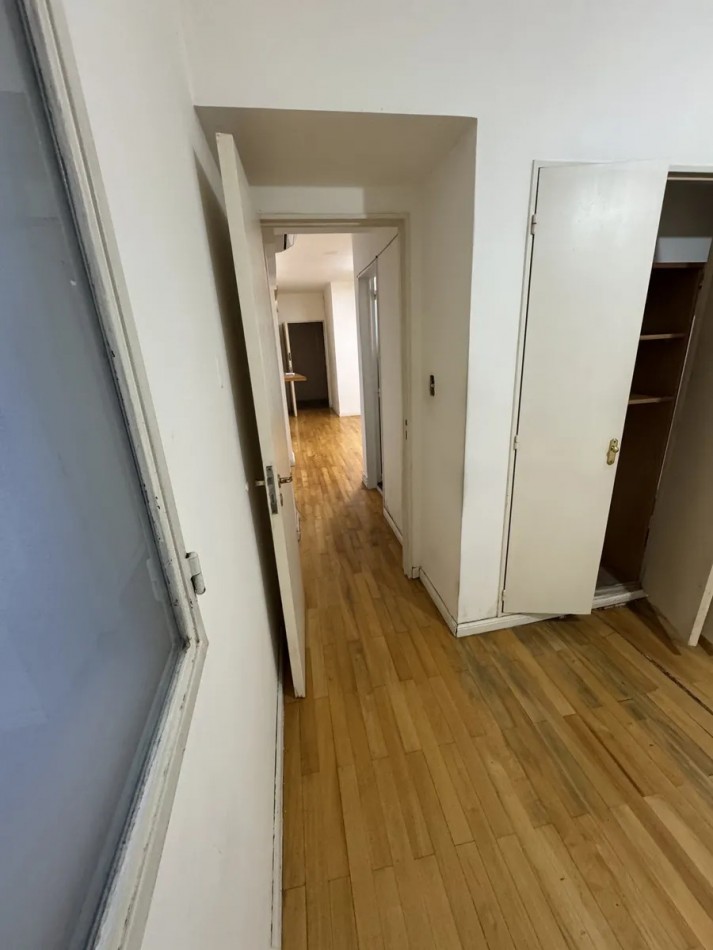 Venta OPORTUNIDAD depto 2 amb en Av. H. Pueyrredon 800, Caballito