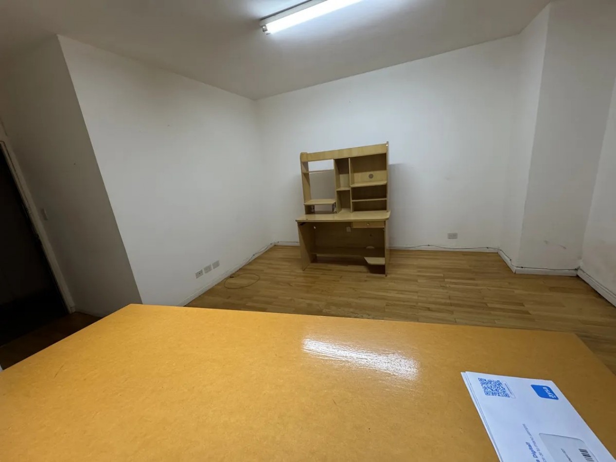 Venta OPORTUNIDAD depto 2 amb en Av. H. Pueyrredon 800, Caballito