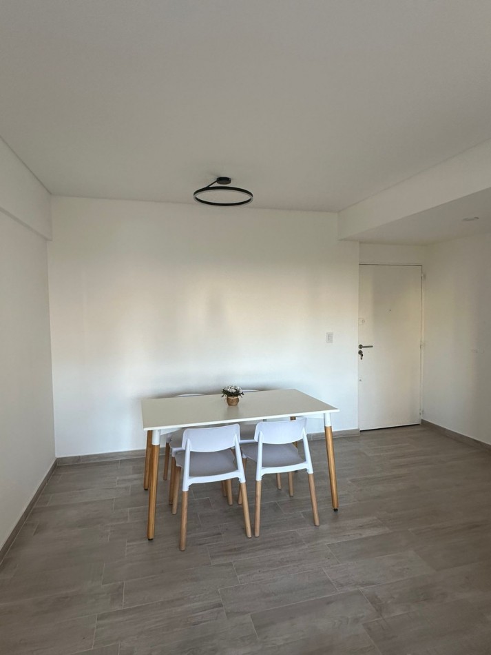 Venta Depto 4 amb con balcon en Mendoza 2500, Belgrano.