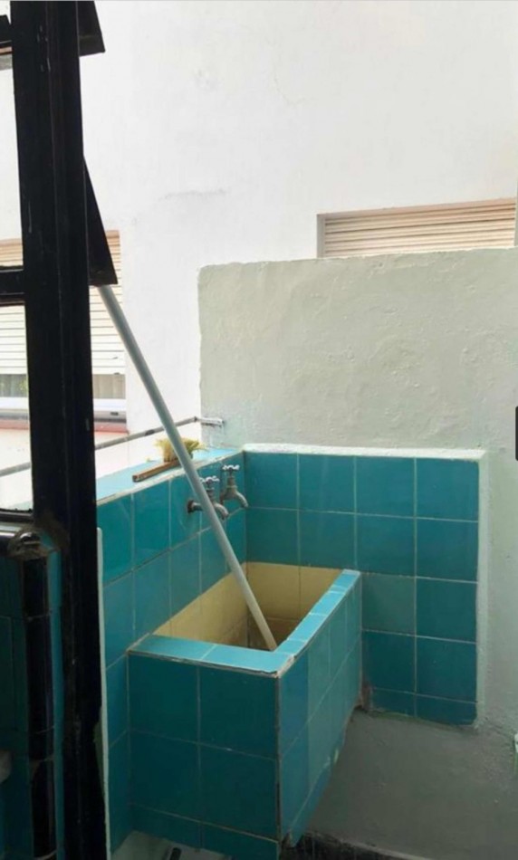 Venta Depto 4 amb con lavadero en Giordano Bruno 800, Caballito