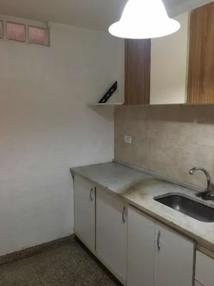 Venta departamento dos ambientes. en Jose M Moreno 800; Parque Chacabuco