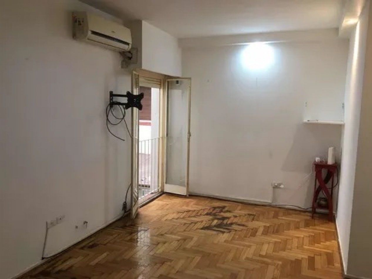 Venta departamento dos ambientes. en Jose M Moreno 800; Parque Chacabuco