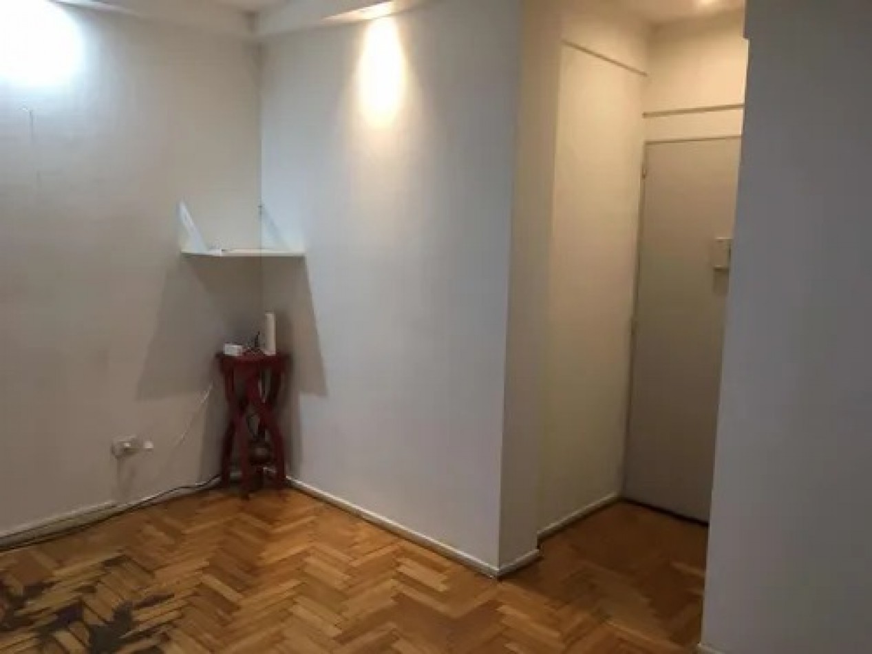 Venta departamento dos ambientes. en Jose M Moreno 800; Parque Chacabuco