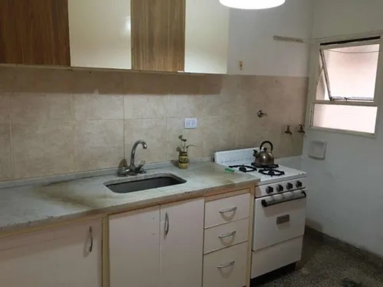 Venta departamento dos ambientes. en Jose M Moreno 800; Parque Chacabuco