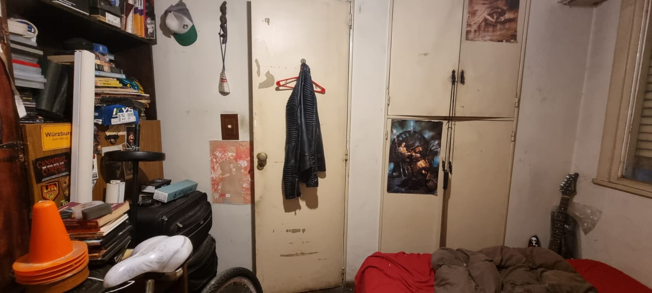Departamento en Venta 3 ambientes al Frente con Balcon en Caballito