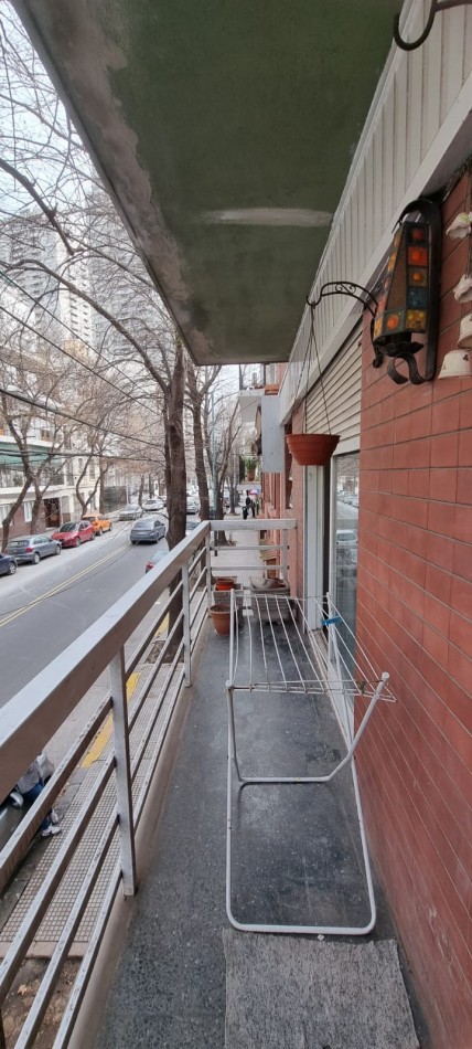 Departamento en Venta 3 ambientes al Frente con Balcon en Caballito