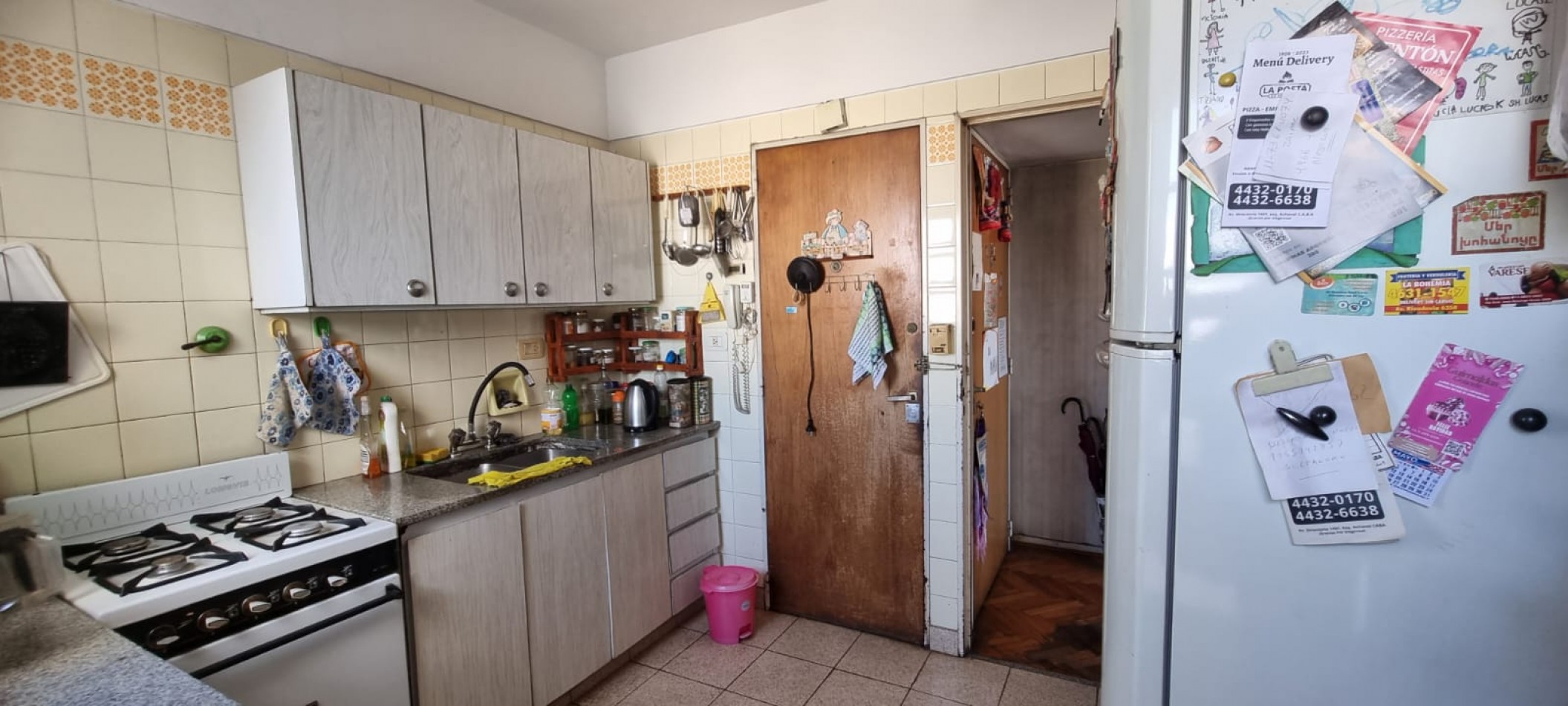 Venta  dpto 4 amb con habitacion de servicio sobre Av Rivadavia 6000, Caballito