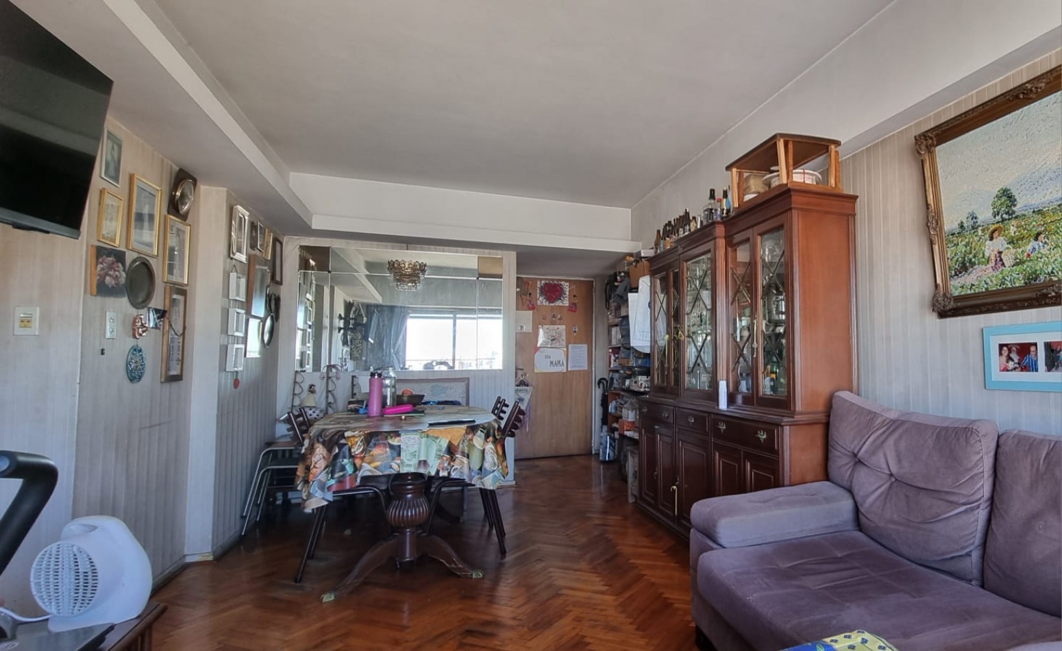 Venta  dpto 4 amb con habitacion de servicio sobre Av Rivadavia 6000, Caballito