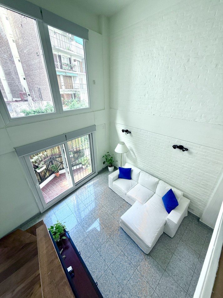 Venta dpto 2 ambientes  con balcon en el  barrio de Caballito 