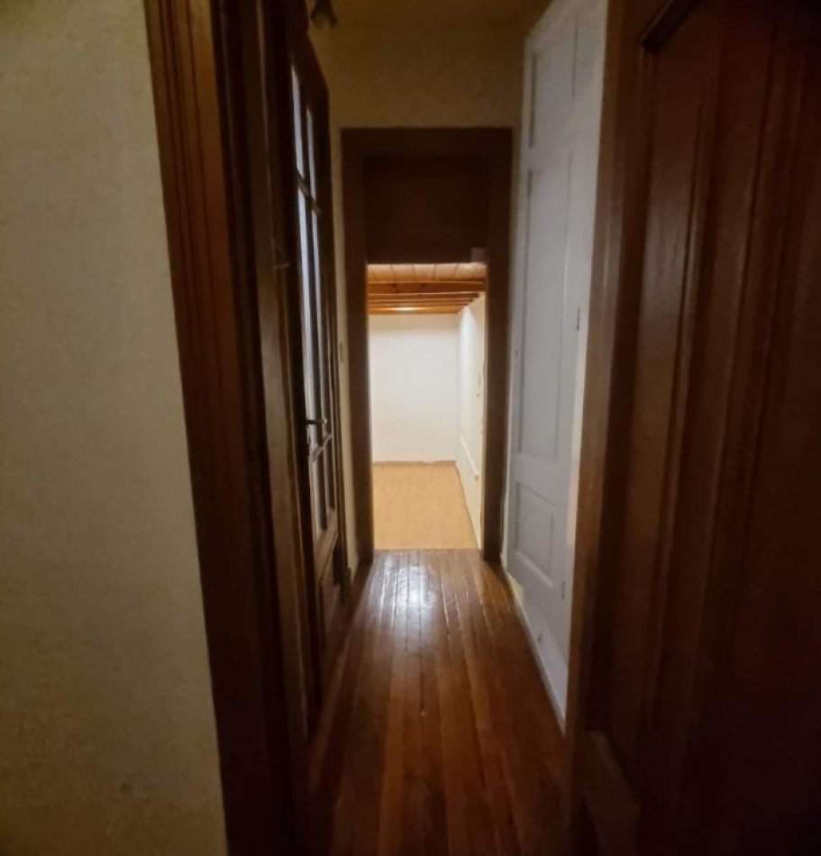 Alquiler 24 meses PH 6 Amb con Cochera Balvanera(A REFACCIONAR)