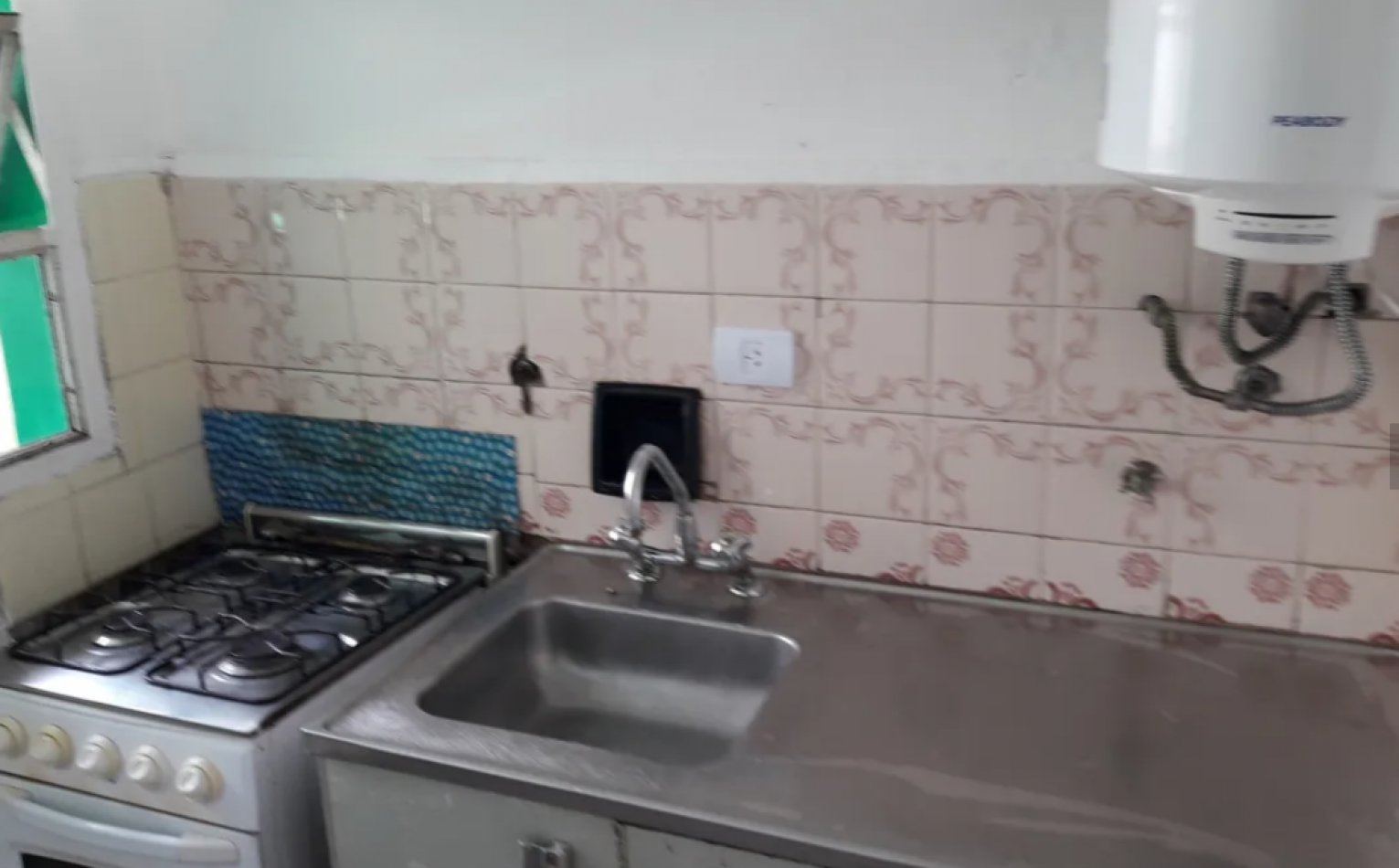 Departamento 3 amb en venta Campana 400,Flores.