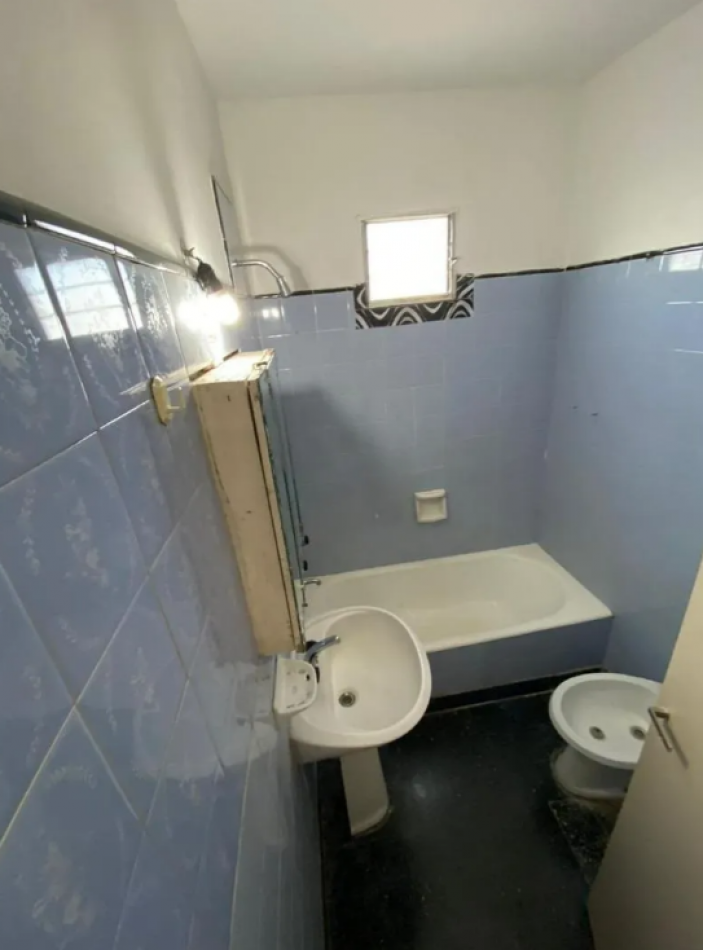 Departamento 3 amb en venta Campana 400,Flores.