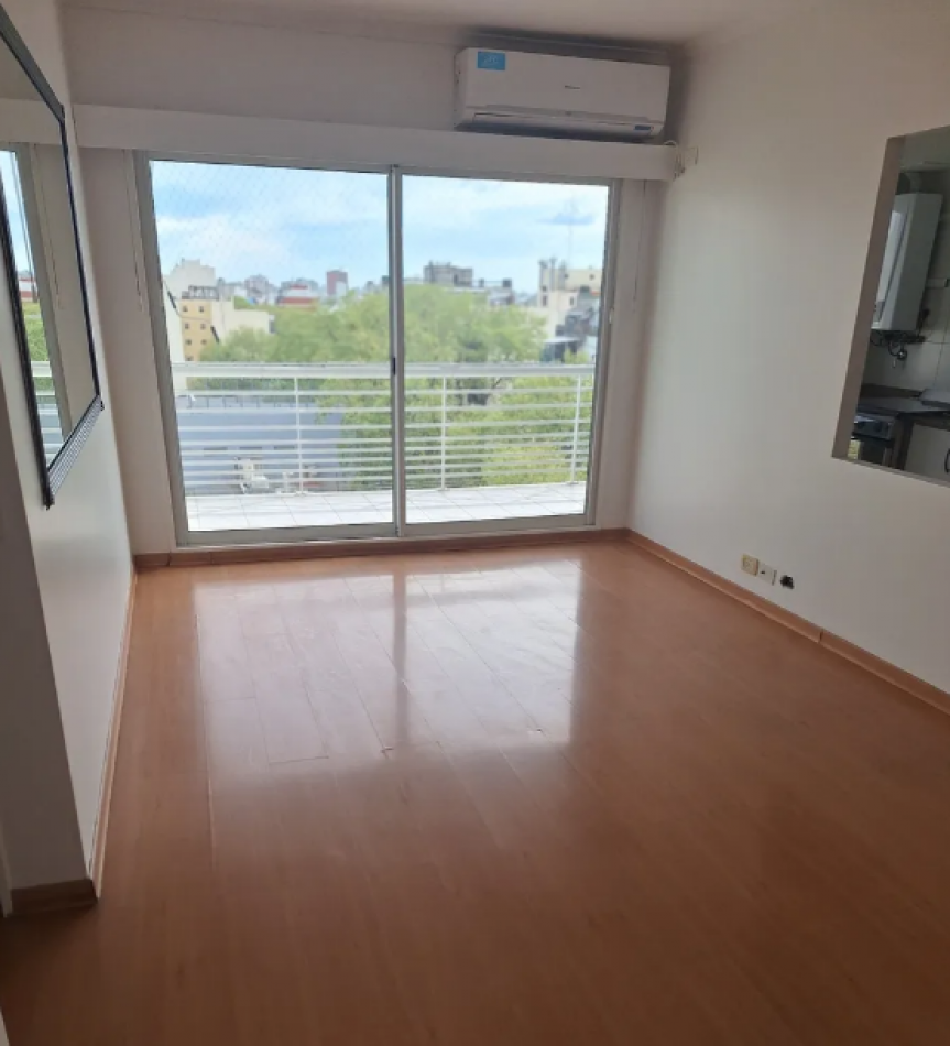 Venta departamento 2 ambientes con cochera en Yerbal 2600, Flores