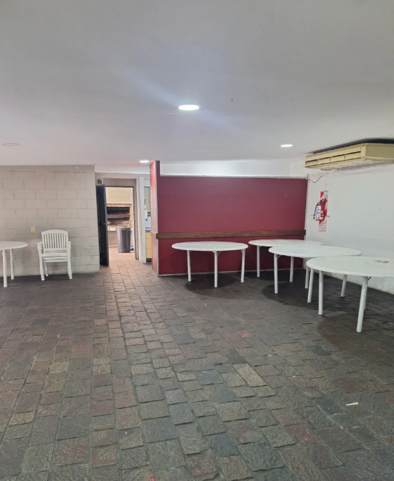 Venta departamento 2 ambientes con cochera en Yerbal 2600, Flores