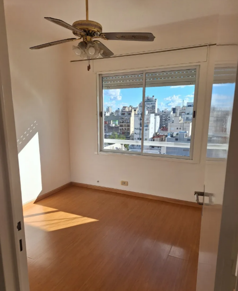 Venta departamento 2 ambientes con cochera en Yerbal 2600, Flores