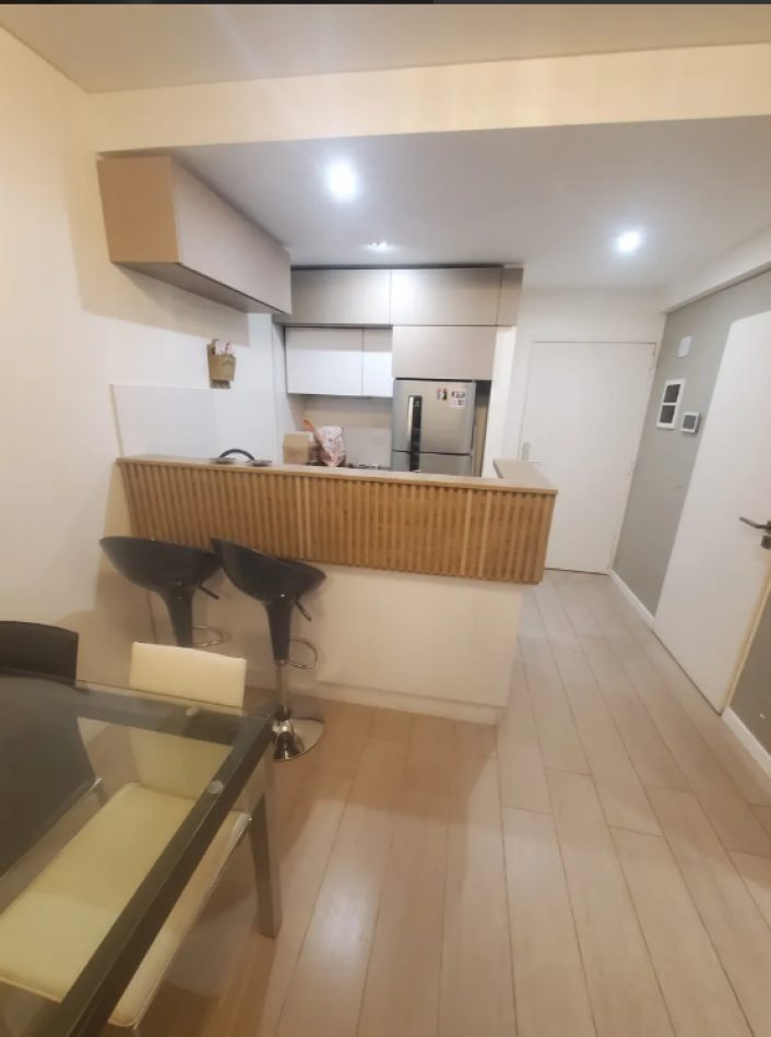 Venta departamento 2 amb con balcon en Caballito 