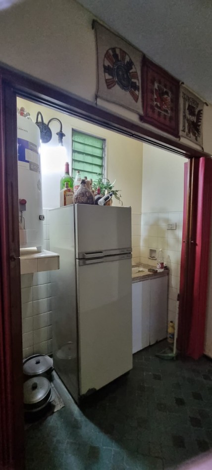 Venta ph tipo casa 4 ambientes con garage en Flores