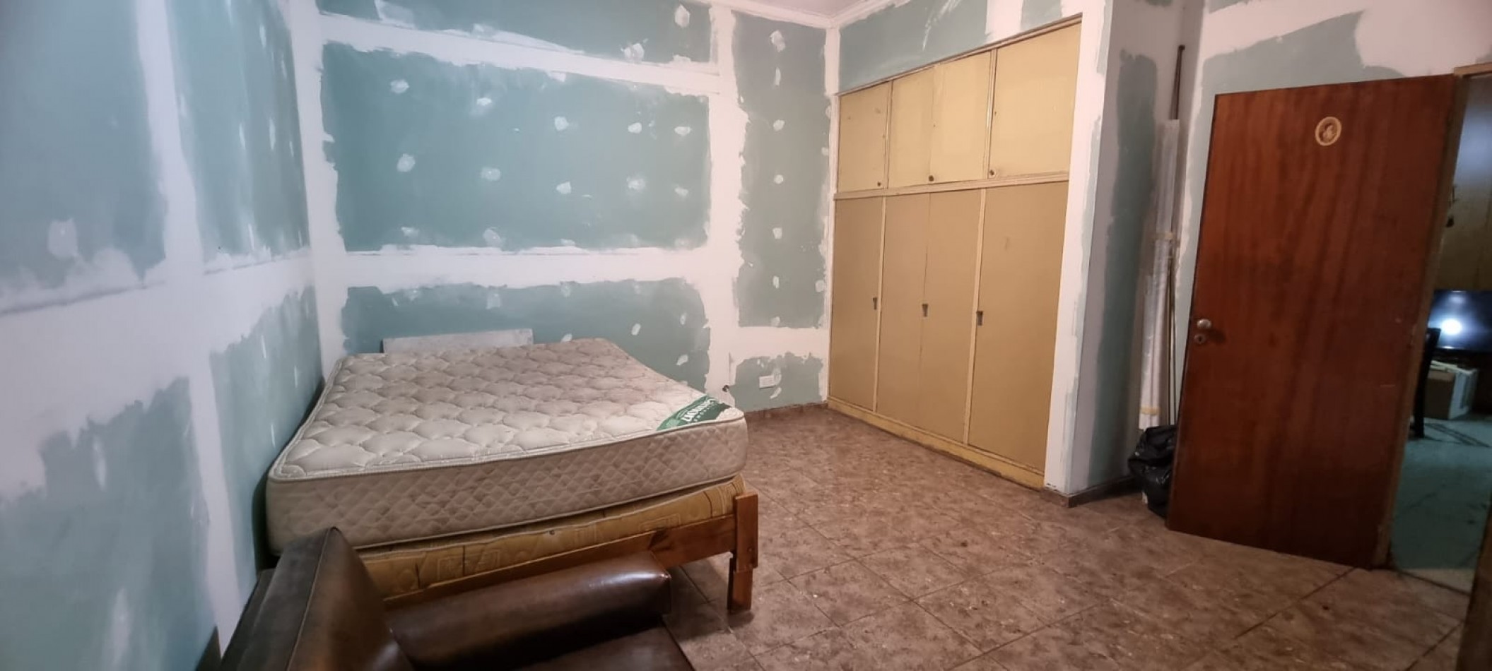 Venta ph tipo casa 4 ambientes con garage en Flores