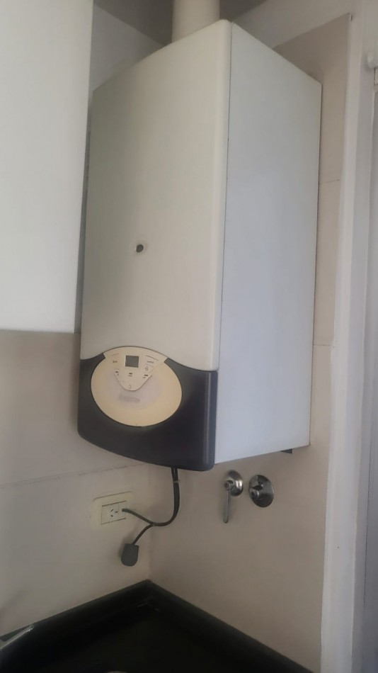 Depto en Alquiler 2 Amb Edificio de Categoria en Caballito