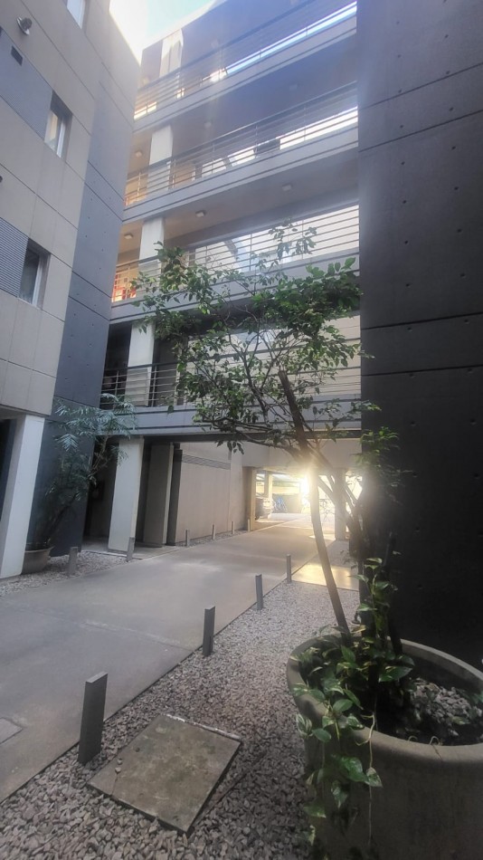 Depto en Alquiler 2 Amb Edificio de Categoria en Caballito