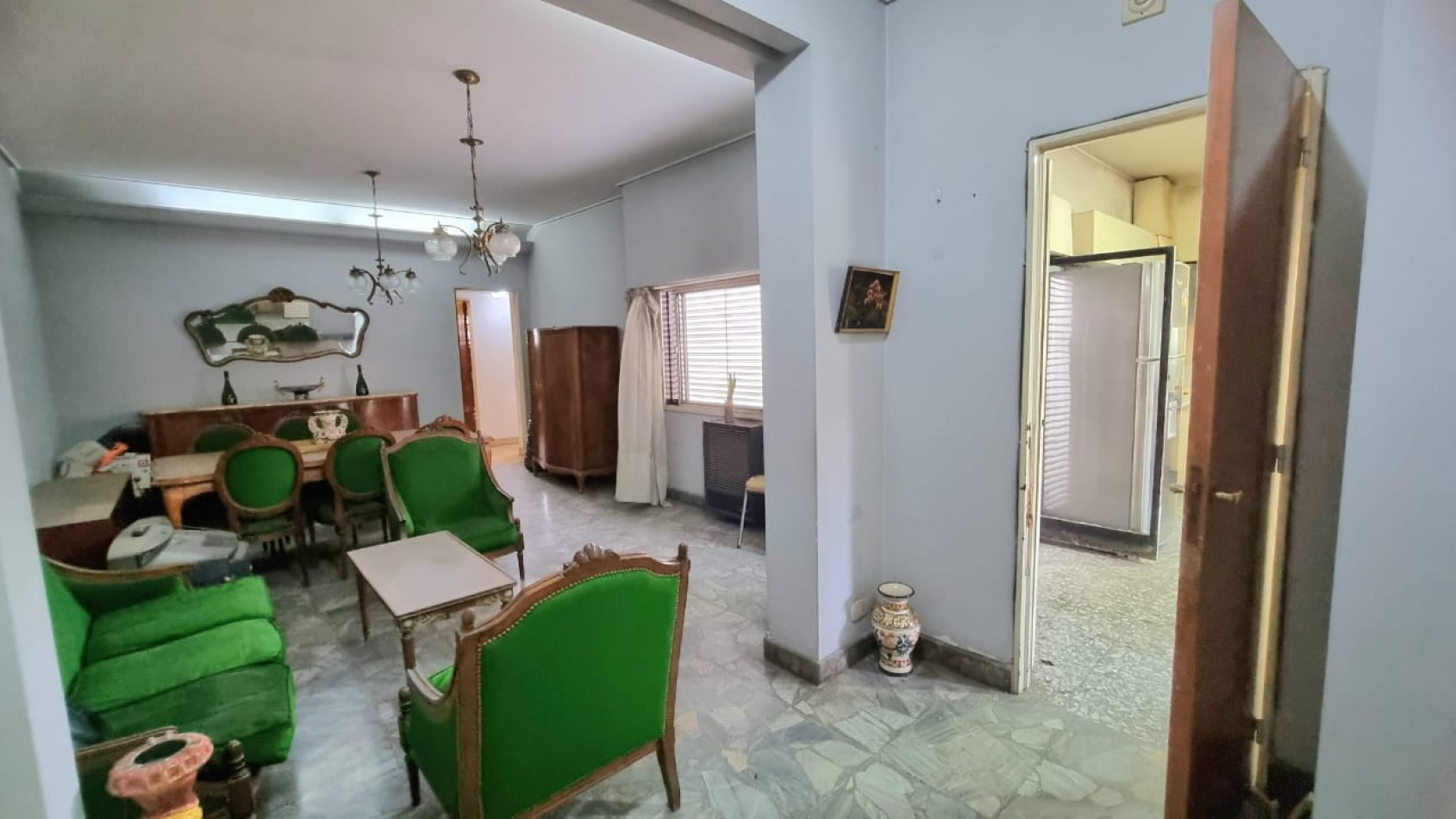 Venta ph 5 amb con balcon en Av. Eva Peron 2800, Flores