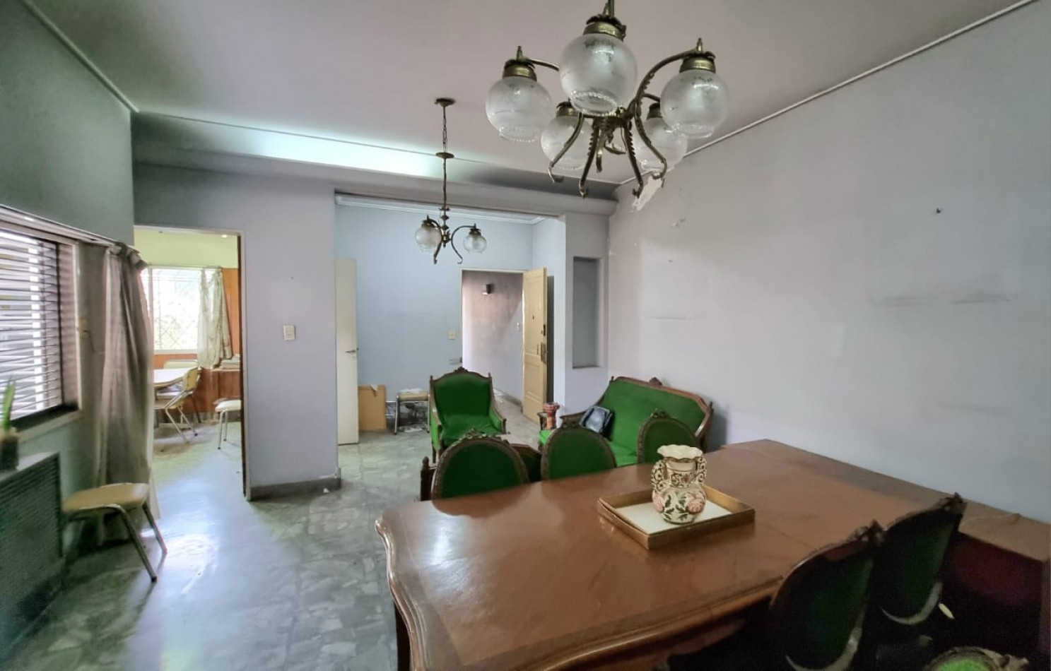 Venta ph 5 amb con balcon en Av. Eva Peron 2800, Flores