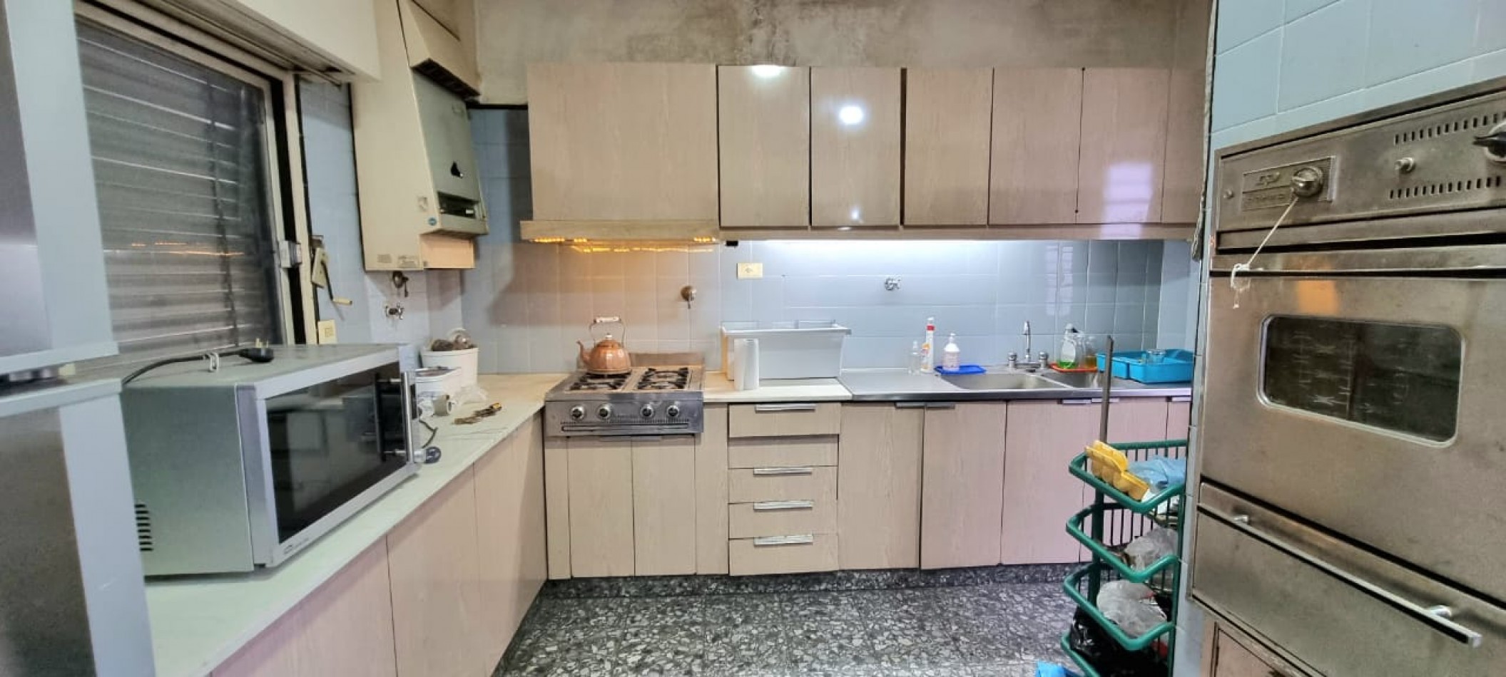 Venta ph 5 amb con balcon en Av. Eva Peron 2800, Flores