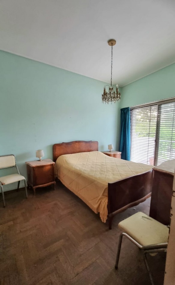 Venta ph 5 amb con balcon en Av. Eva Peron 2800, Flores