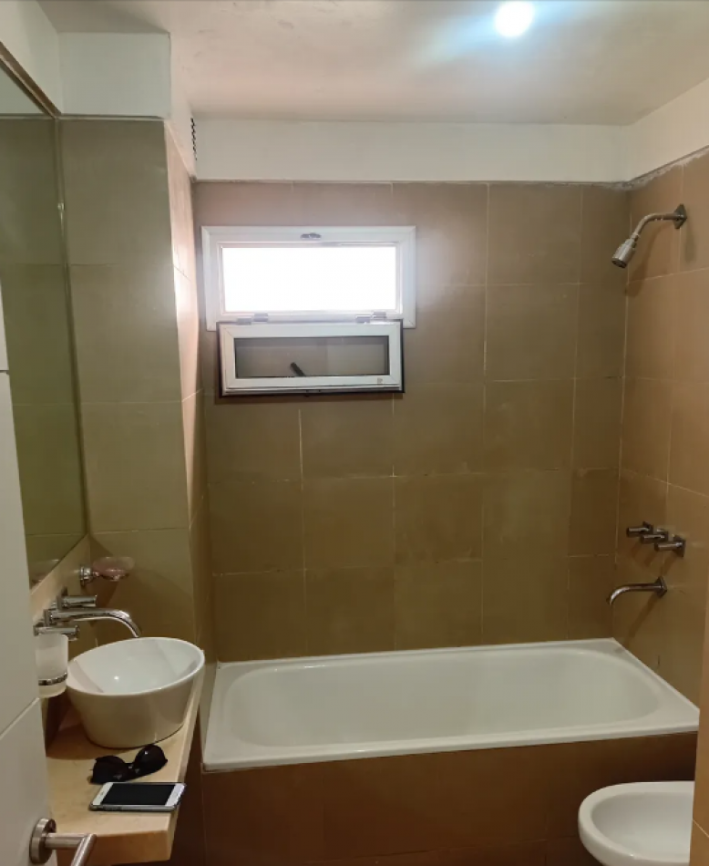 En Venta Monoambiente al Frente con Balcon en Saavedra