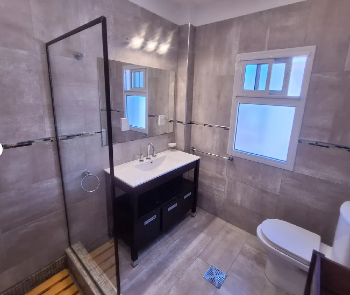 Dpto en Venta 4 amb. remodelado a Nvo zona Congreso