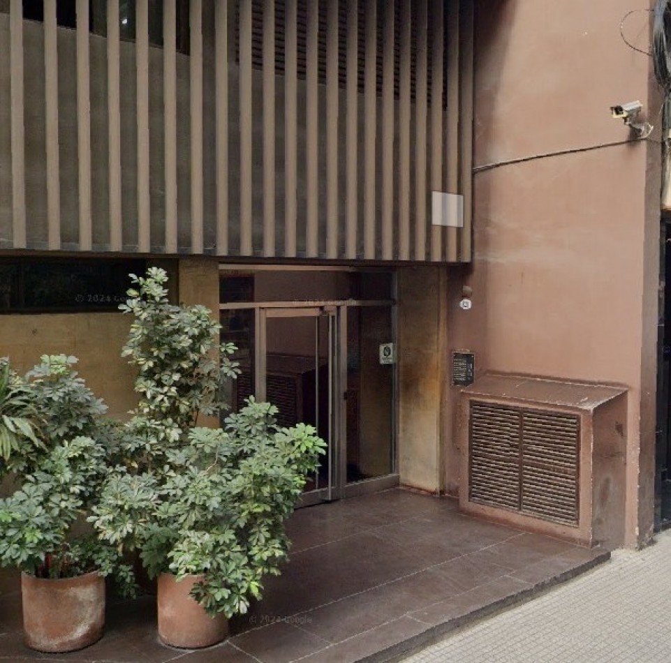 En Venta Monoambiente con cochera Esmeralda 600, San Nicolas