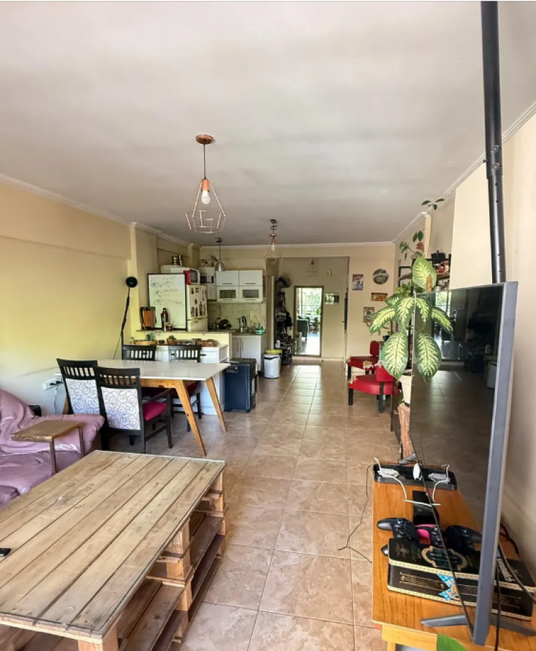 En Venta Depto 2 ambientes al Frente en Villa Pueyrredon