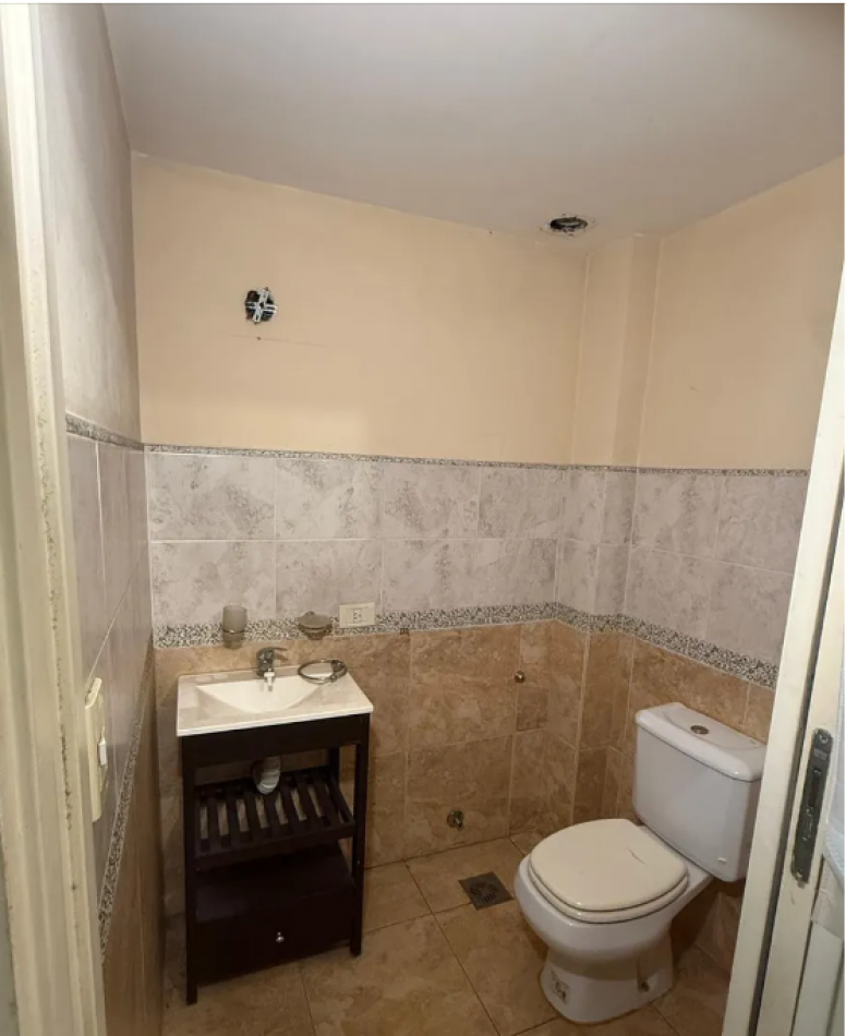 En Venta Depto 2 ambientes al Frente en Villa Pueyrredon