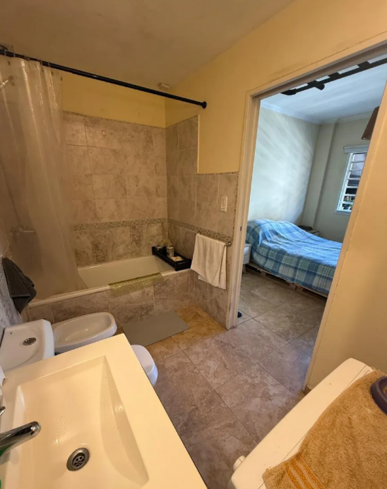 En Venta Depto 2 ambientes al Frente en Villa Pueyrredon