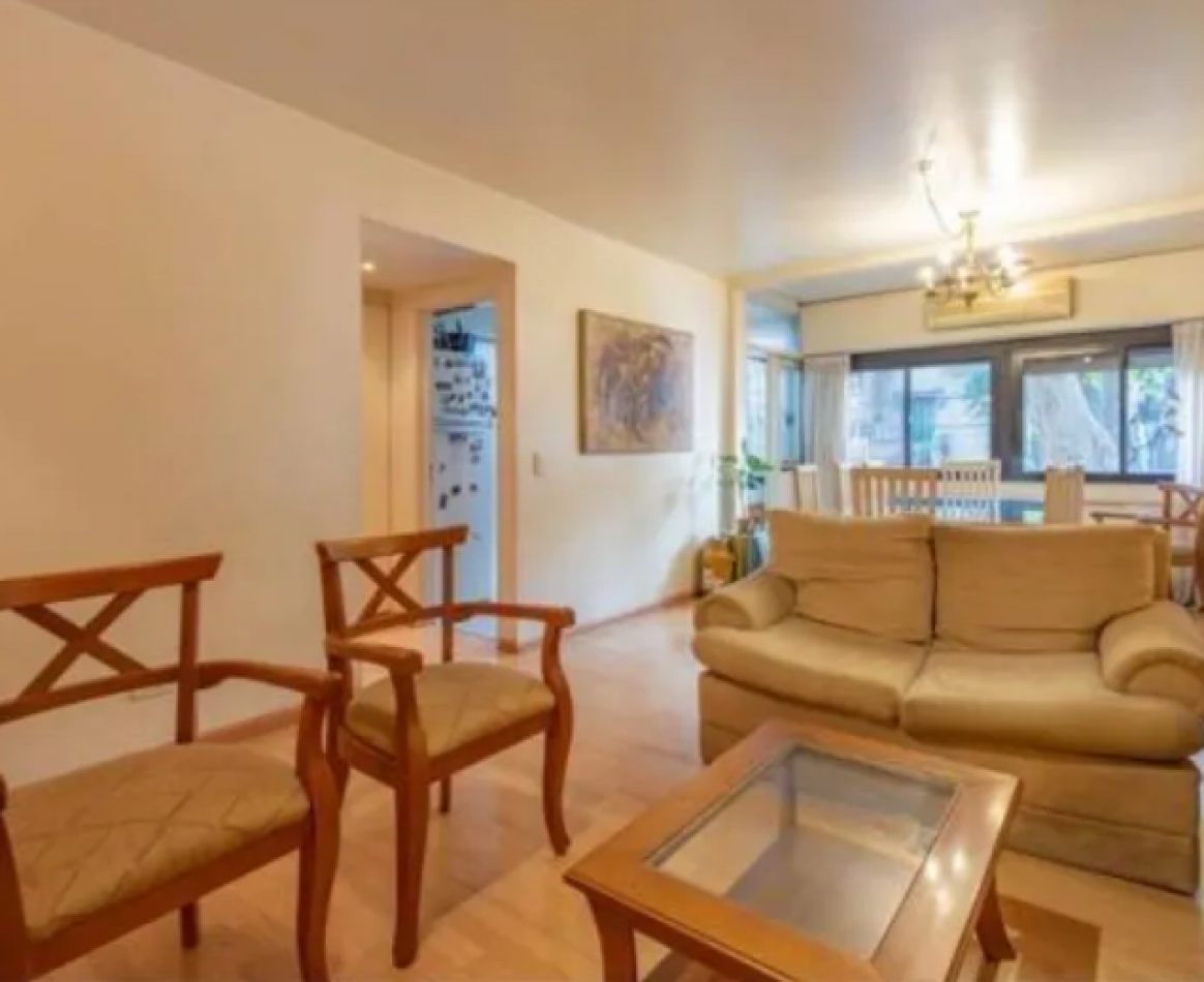 En Venta Depto De 3 Amb. Con Amplio Living Comedor Y Gran Patio Colegiales