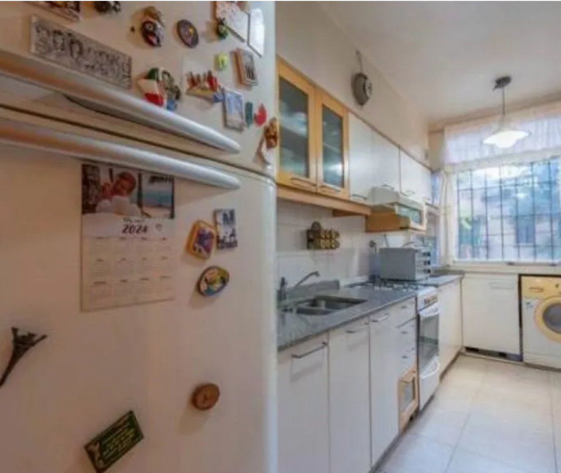 En Venta Depto De 3 Amb. Con Amplio Living Comedor Y Gran Patio Colegiales