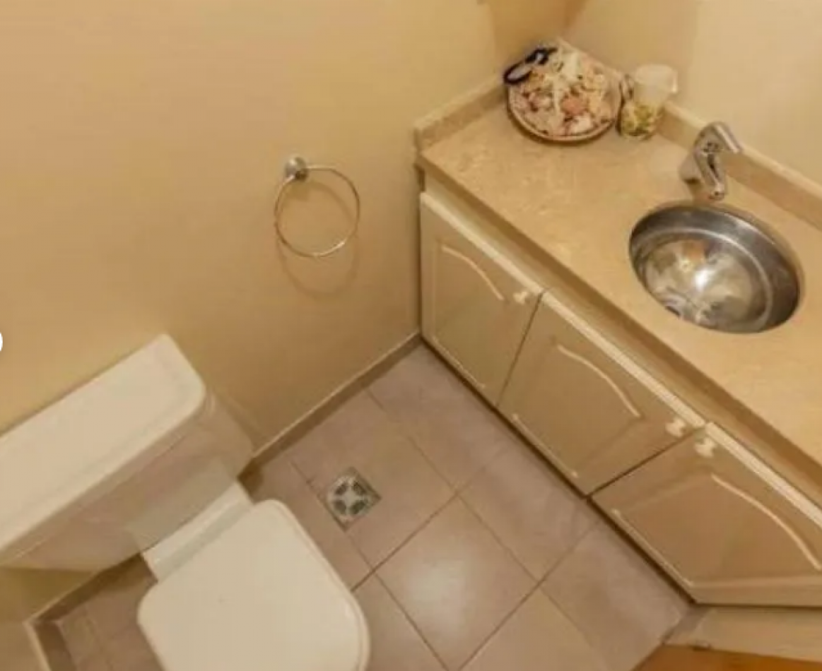 En Venta Depto De 3 Amb. Con Amplio Living Comedor Y Gran Patio Colegiales