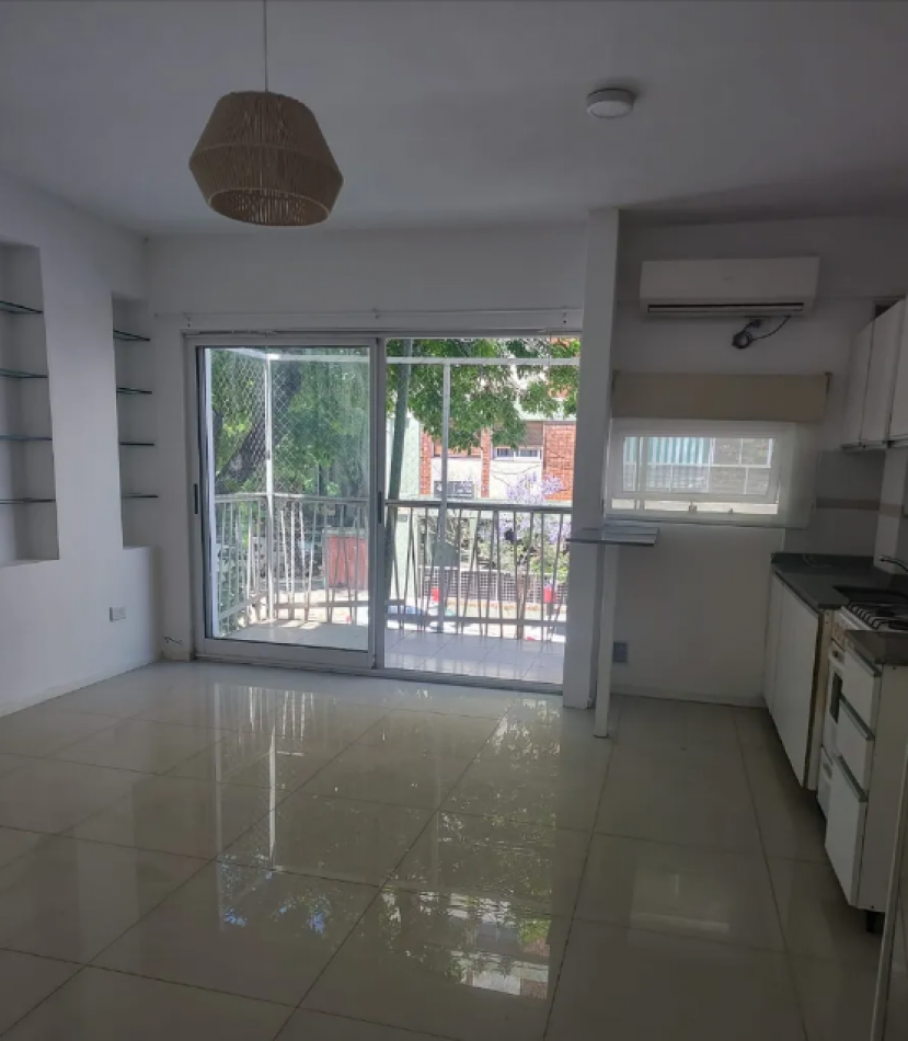 Monoambiente en Venta con Balcon en Villa Crespo