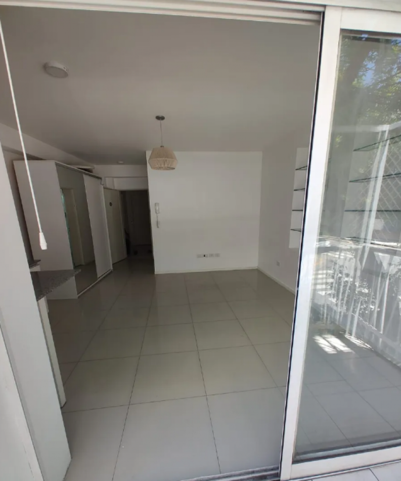 Monoambiente en Venta con Balcon en Villa Crespo